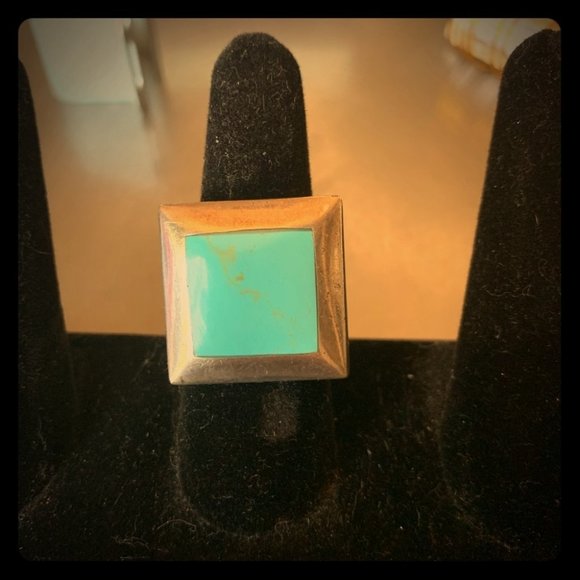 Vintage Turquoise Ring - Picture 1 of 3